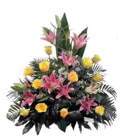 Centro rosas y lilium
