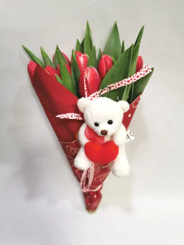 ramillete tulipanes rojos con peluchín